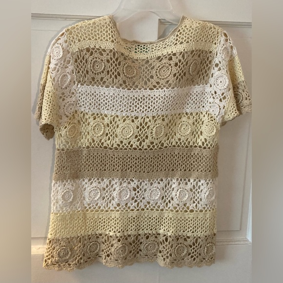 Vintage Willow Ridge Crochet Tee - Picture 2 of 5